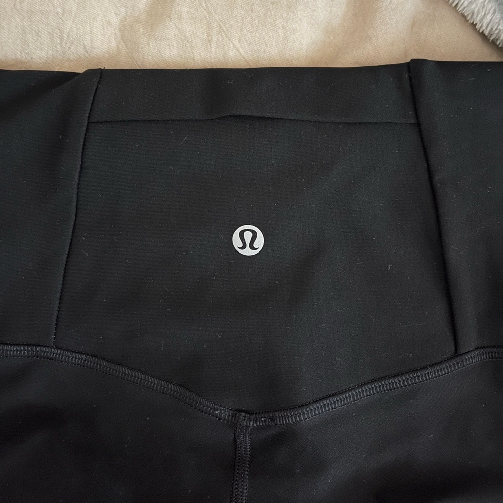 lululemon leggings in size 4